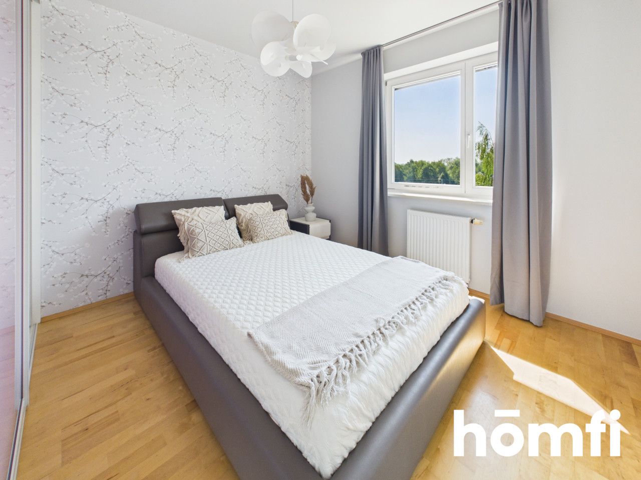 FOR RENT: SPACIOUS 3-ROOM APARTMENT WITH PRIVATE LOCKABLE GARAGE AND STORAGE UNIT - Квартира - Оренда - Kraków, Krowodrza / Prądnik Biały