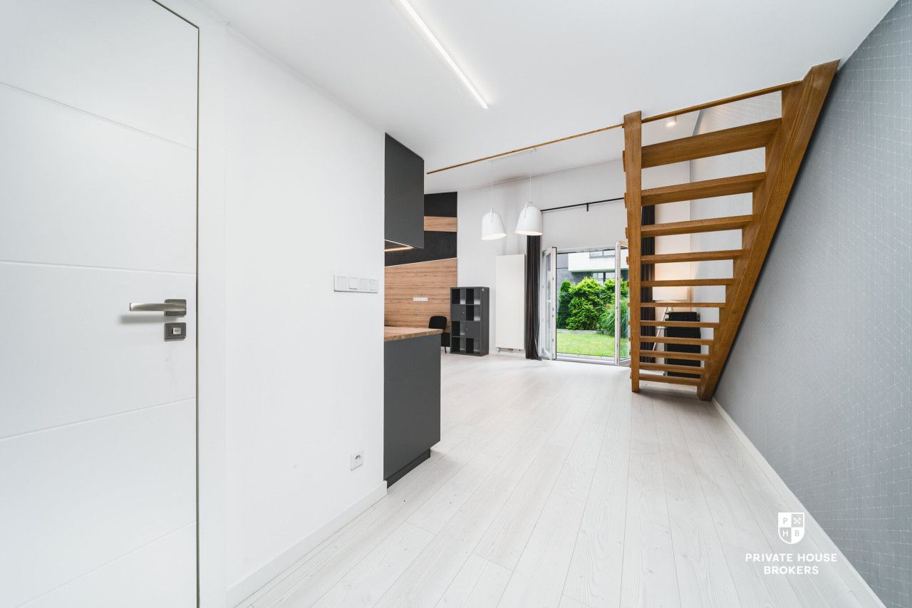 Unique apartment with garden and mezzaine in the heart of Zabłocie district | parking place in garage - Apartment - Sale - Kraków, Zabłocie
