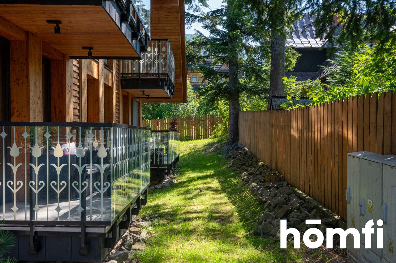 TWO-LEVEL APARTMENT WITH A VIEW ON GIEWONT - A WORKING BUSINESS - Apartment - Sale - Tatrzański, Zakopane