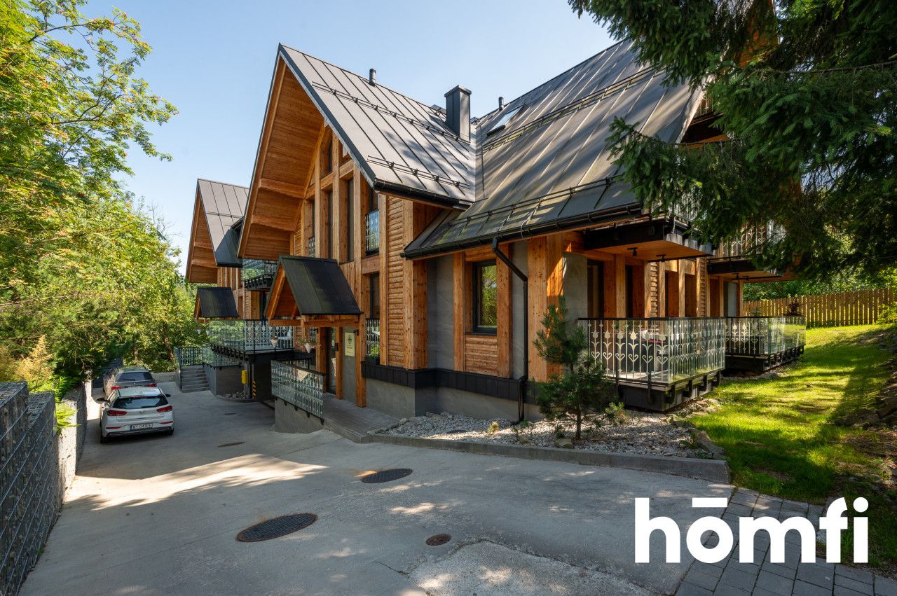 TWO-LEVEL APARTMENT WITH A VIEW ON GIEWONT - A WORKING BUSINESS - Apartment - Sale - Tatrzański, Zakopane