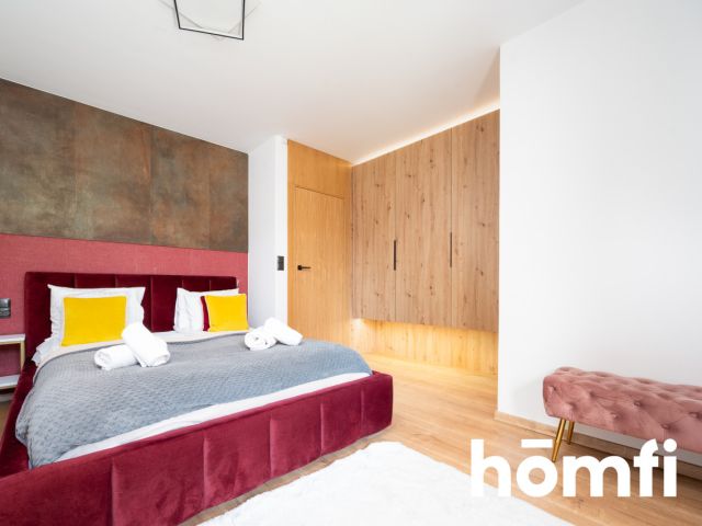 DWUPOZIOMOWY APARTAMENT Z WIDOKIEM NA GIEWONT - DZIAŁAJĄCY BIZNES - Mieszkanie - Sprzedaż - Tatrzański, Zakopane