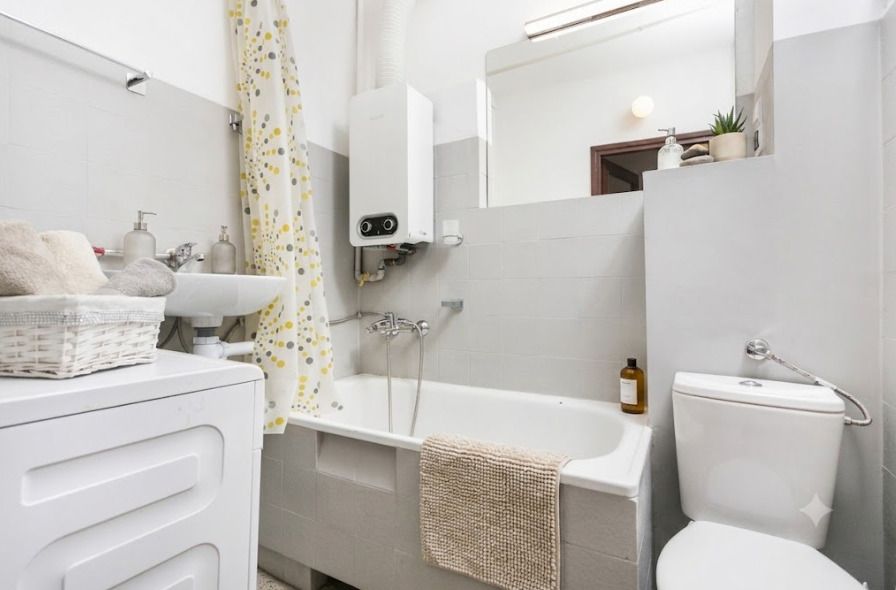 Comfortable studio apartment for rent – Miechowity St. - Квартира - Оренда - Kraków, Śródmieście / Olsza