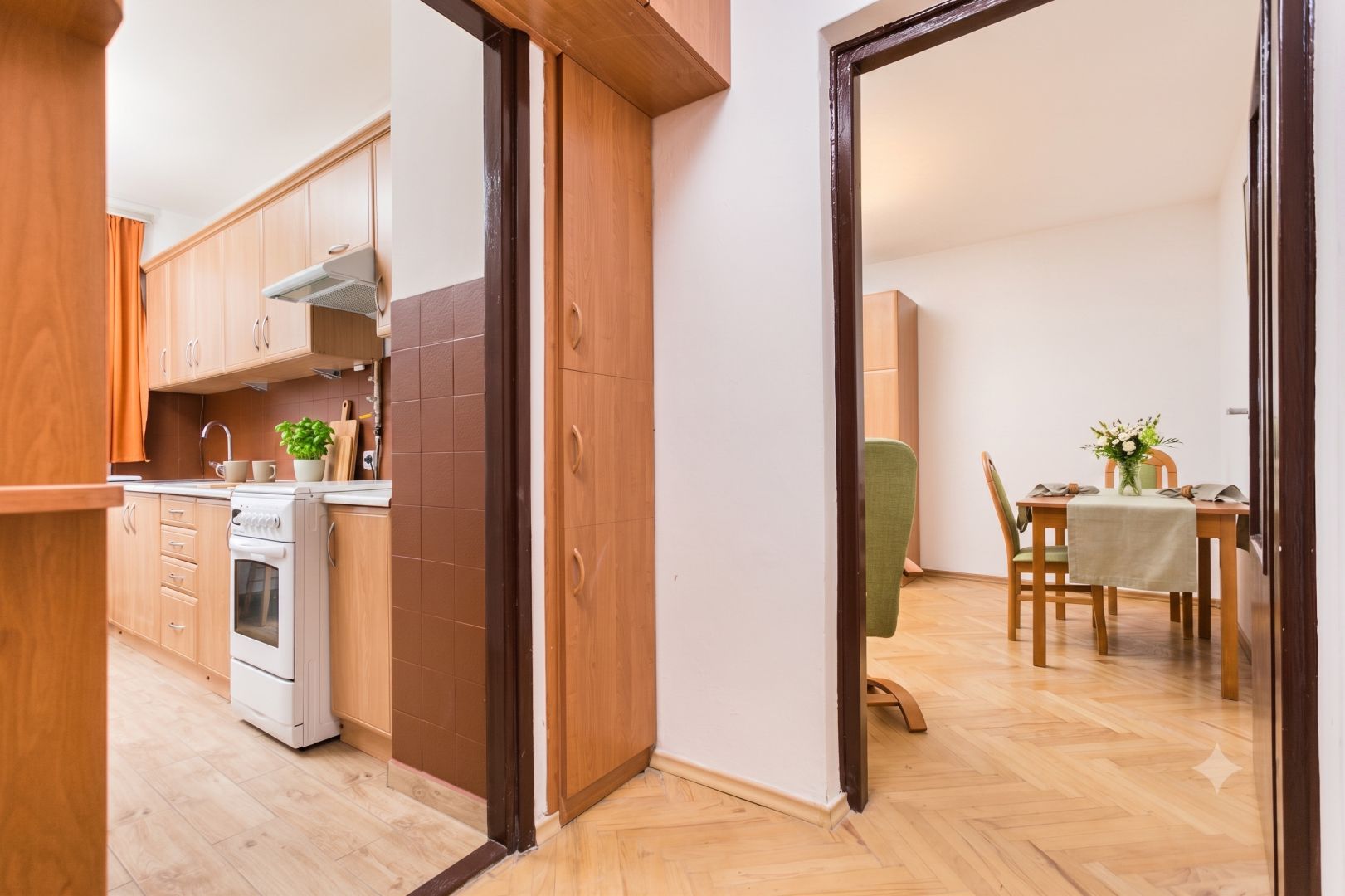 Comfortable studio apartment for rent – Miechowity St. - Квартира - Оренда - Kraków, Śródmieście / Olsza