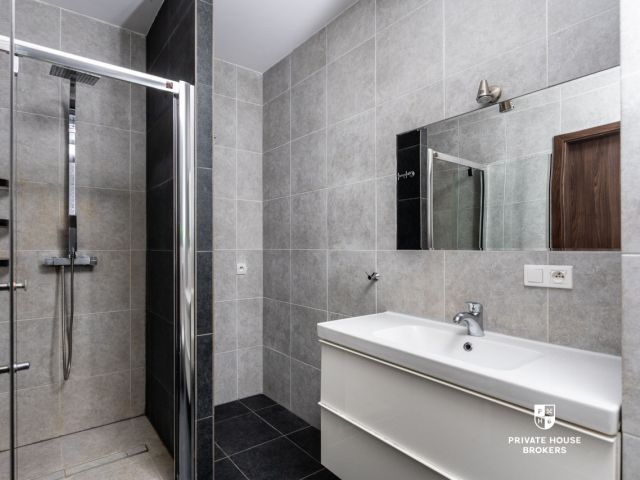 KRAKÓW | Płaszów | 2 pokoje z osobną kuchnią | 56,74 m² | Widok na panoramę miasta - Mieszkanie - Sprzedaż - Kraków, Podgórze / Płaszów