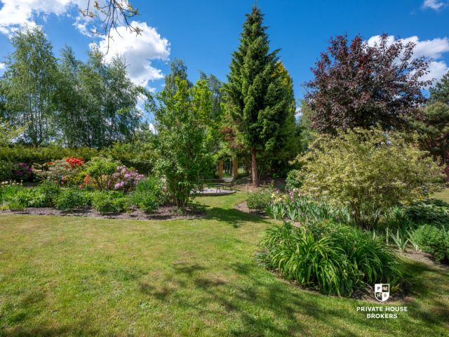 350m² Residence with an orangery & fairytale 22a garden | Fast A4 access - House - Sale - Tarnowski, Tarnów / Zbylitowska Góra