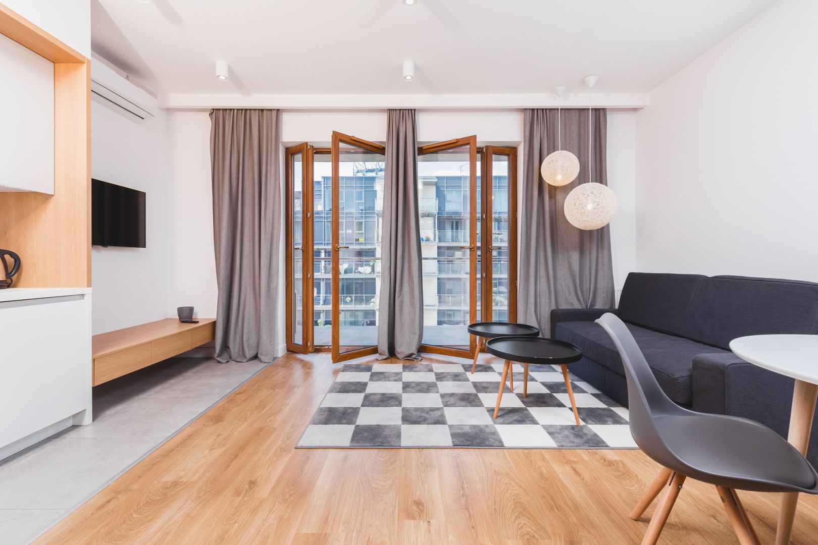 Air-conditioned stylish studio in "Wiślane Tarasy" - Apartment - Rent - Kraków, Śródmieście / Grzegórzki