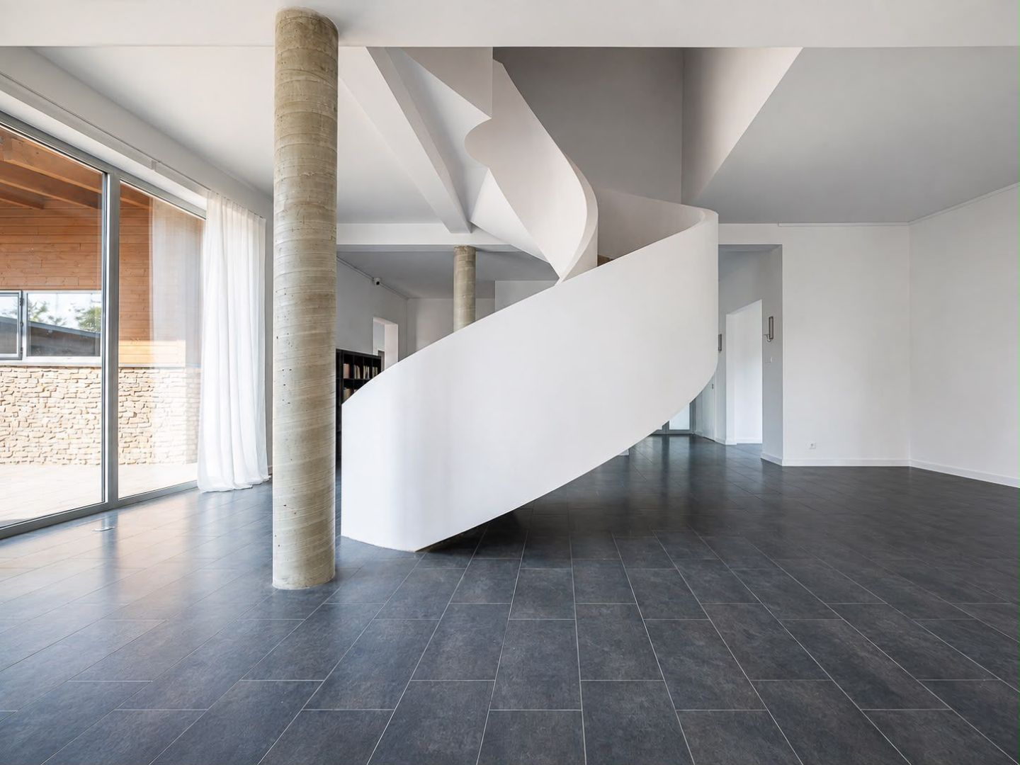 A spectacular residence bordering a nature reserve - Дім - Продаж - Pruszkowski, Nadarzyn
