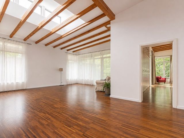 A spectacular residence bordering a nature reserve - House - Sale - Pruszkowski, Nadarzyn