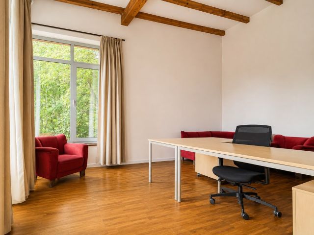 A spectacular residence bordering a nature reserve - House - Sale - Pruszkowski, Nadarzyn