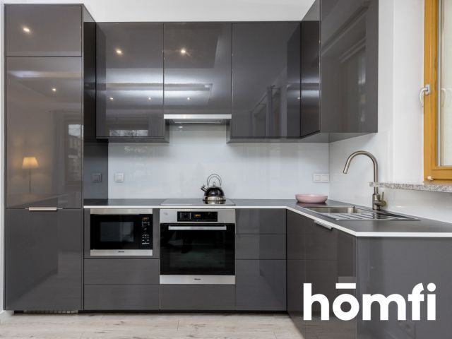 TWO-ROOM APARTMENT NEAR RONDO DASZYŃSKIEGO - Apartment - Rent - Warszawa, Wola