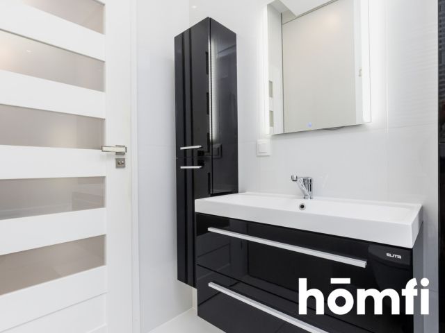 TWO-ROOM APARTMENT NEAR RONDO DASZYŃSKIEGO - Apartment - Rent - Warszawa, Wola