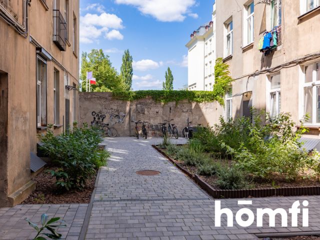 Studio Apartment near Manufaktura with a 5 m² Mezzanine - Apartment - Rent - Łódź, Polesie
