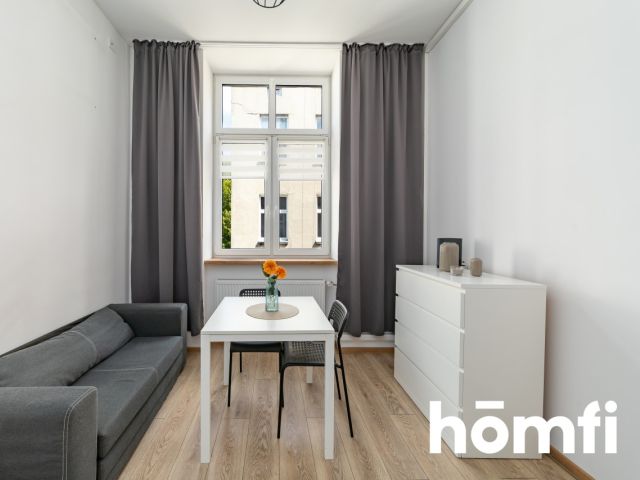 Studio Apartment near Manufaktura with a 5 m² Mezzanine - Apartment - Rent - Łódź, Polesie