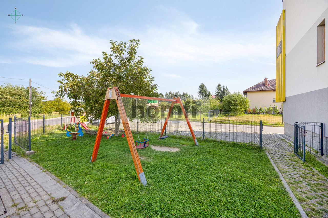 BEZCZYNSZOWE, z garażem, klimatyzacją, 3 pokojowe mieszkanie w Głogowie Małopolskim - Mieszkanie - Sprzedaż - Rzeszowski, Głogów Małopolski