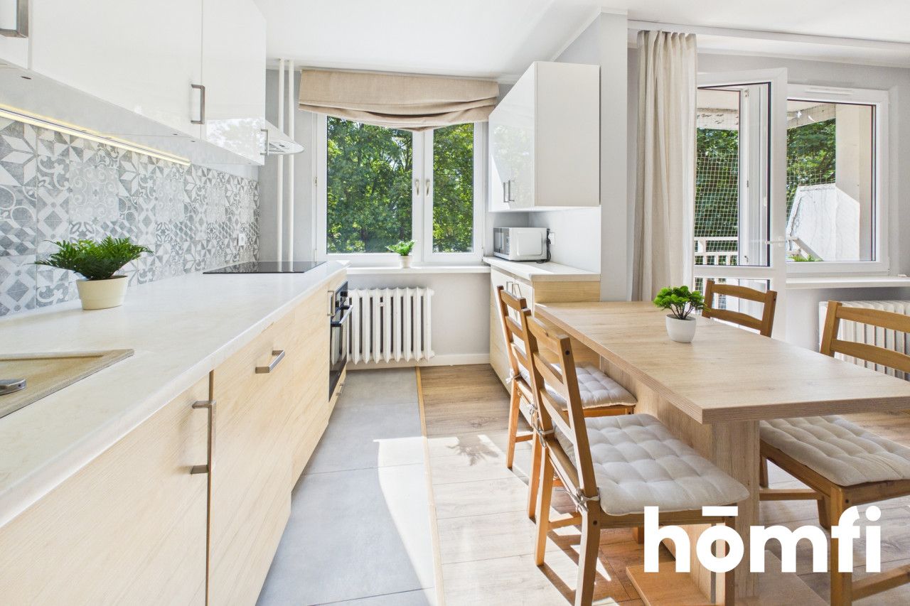 Bright and well-laid-out 3 rooms with a balcony | 46 m² | Os. Kombatantów 11 - Apartment - Rent - Kraków, Nowa Huta