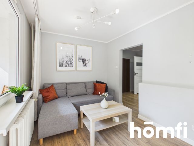 Bright and well-laid-out 3 rooms with a balcony | 46 m² | Os. Kombatantów 11 - Квартира - Оренда - Kraków, Nowa Huta