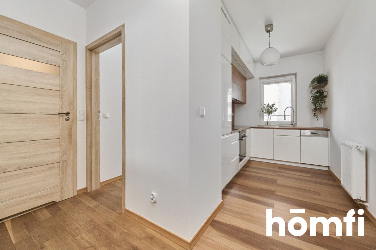 2 separate rooms / kitchen / balcony / storage room / parking space - Apartment - Sale - Wrocław, Krzyki / Tarnogaj