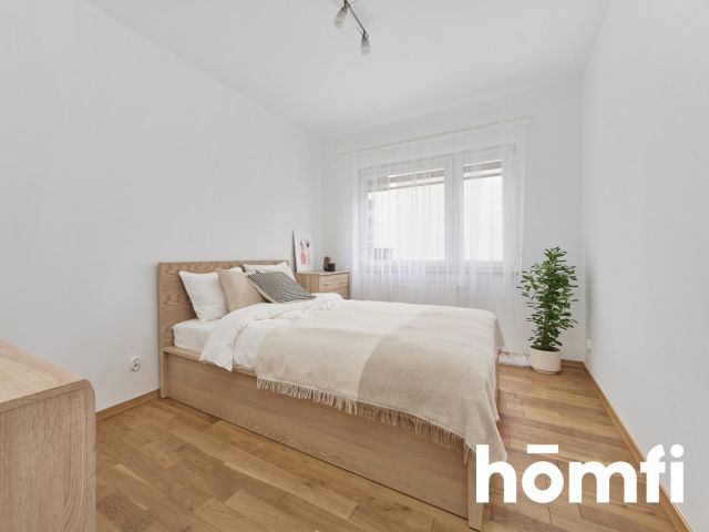 2 separate rooms / kitchen / balcony / storage room / parking space - Apartment - Sale - Wrocław, Krzyki / Tarnogaj
