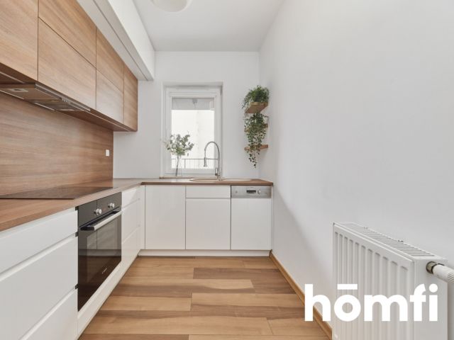 2 separate rooms / kitchen / balcony / storage room / parking space - Apartment - Sale - Wrocław, Krzyki / Tarnogaj