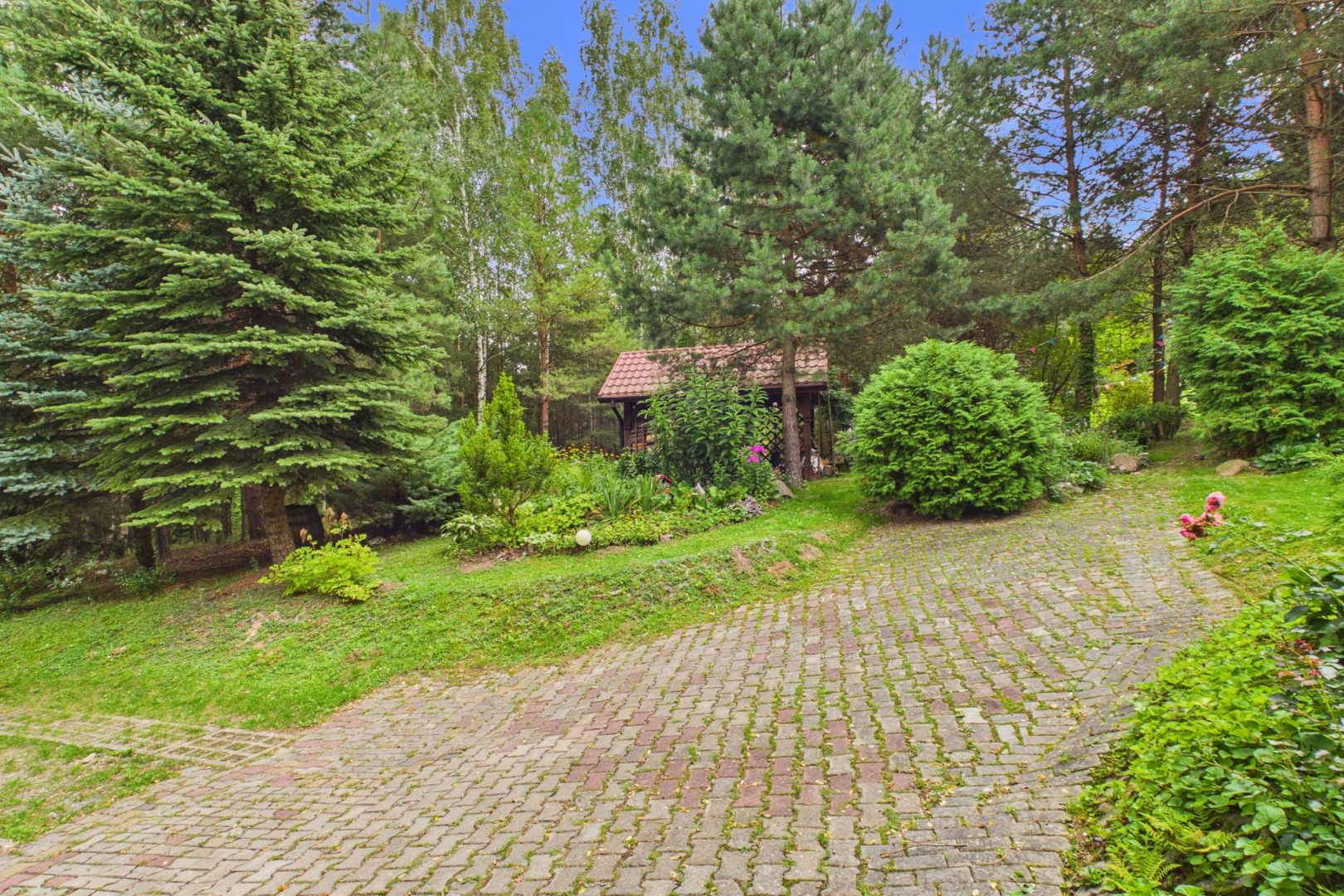 A Private Enclave in the Heart of Kazimierz Dolny - House - Sale - Puławski, Kazimierz Dolny / Rzeczyca