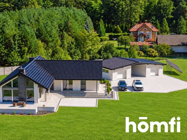 Modern residence by the forest | 6,746 m² plot - Дім - Продаж - Łańcucki, Czarna / Dąbrówki