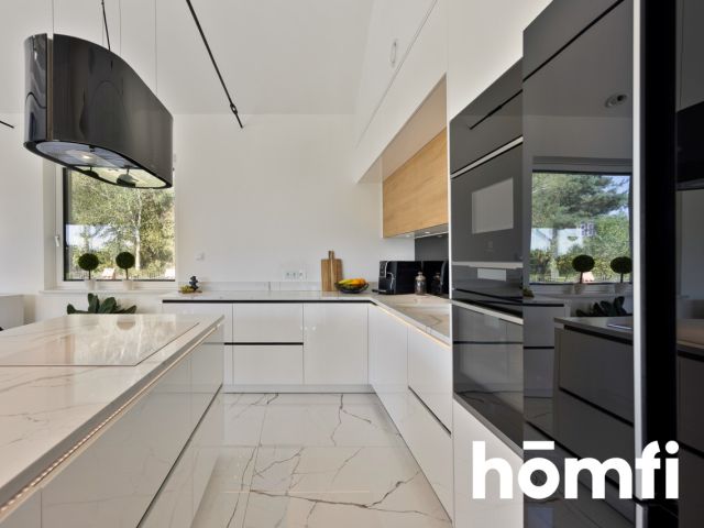 Modern residence by the forest | 6,746 m² plot - Дім - Продаж - Łańcucki, Czarna / Dąbrówki