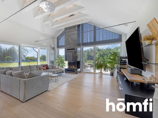 Modern residence by the forest | 6,746 m² plot - Дім - Продаж - Łańcucki, Czarna / Dąbrówki