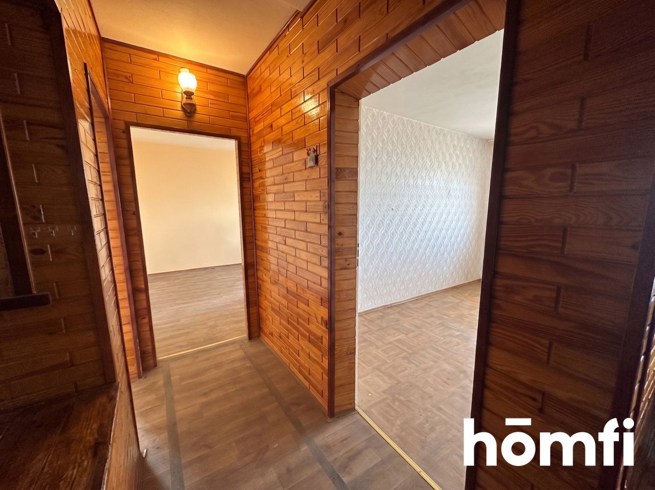 Spacious apartment requiring complete renovation - Apartment - Sale - Kielce, Centrum