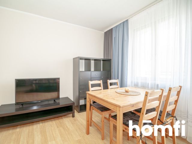 Cozy studio apartment with a balcony – near Promenada - Apartment - Rent - Warszawa, Praga-Południe
