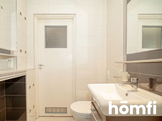 Cozy studio apartment with a balcony – near Promenada - Apartment - Rent - Warszawa, Praga-Południe
