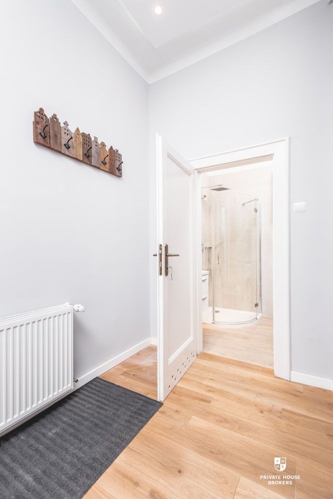 Spacious apartment at Lubelska street - Apartment - Rent - Kraków, Śródmieście / Kleparz