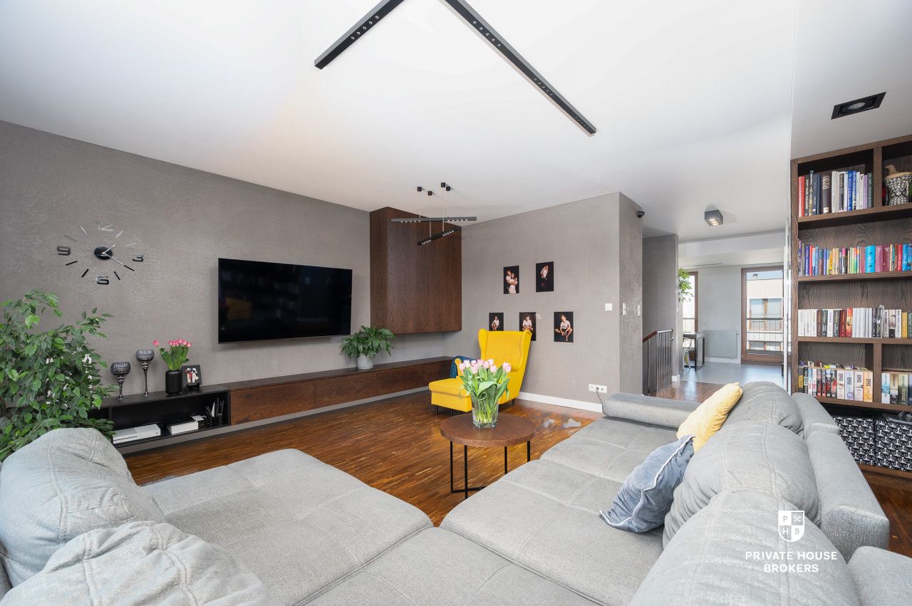 2-story apartment on os. Mozarta, 4-bedrooms - Apartment - Sale - Kraków, Krowodrza / Prądnik Biały