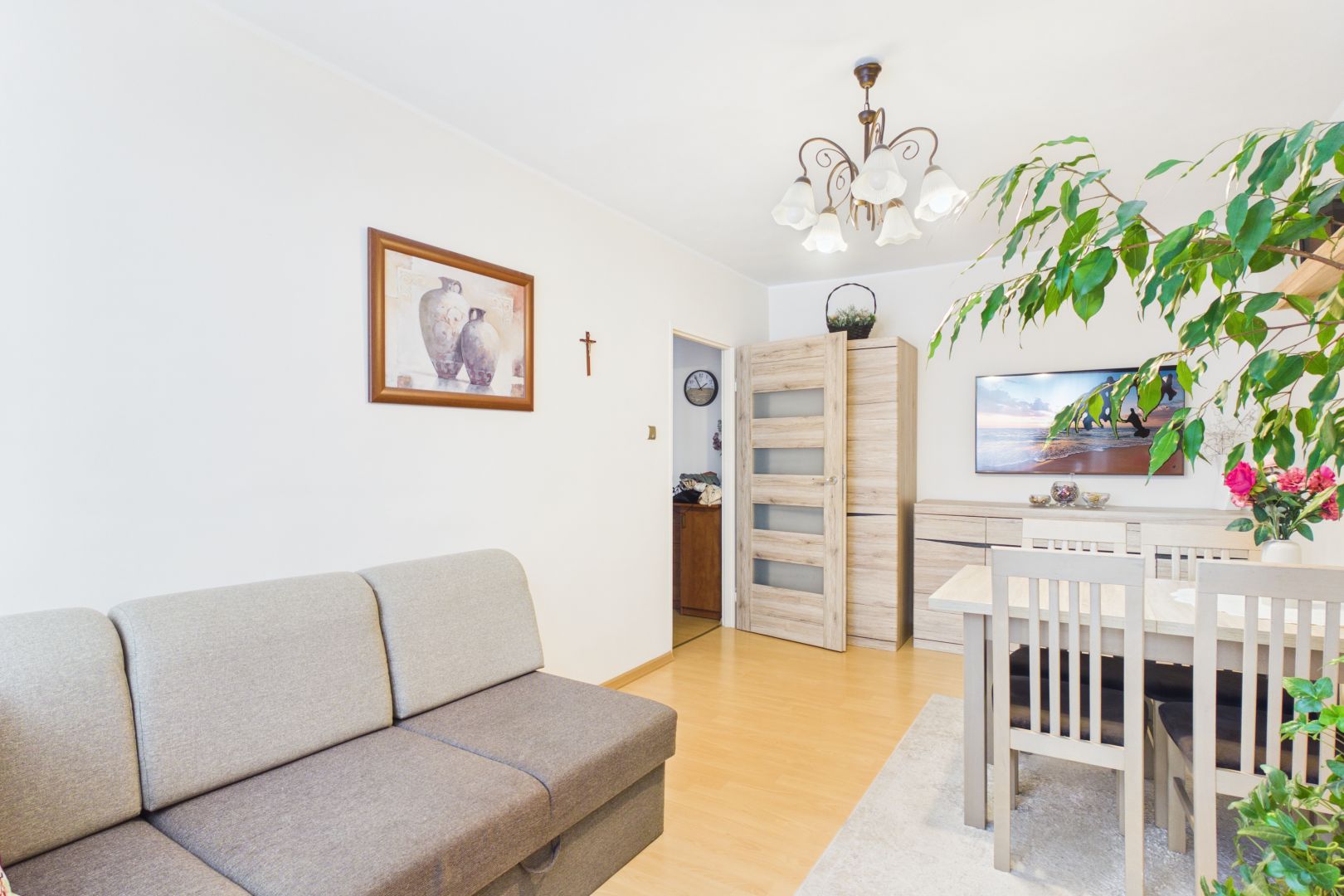 Tczew – Charming Apartment with Potential - Apartment - Sale - Tczewski, Tczew