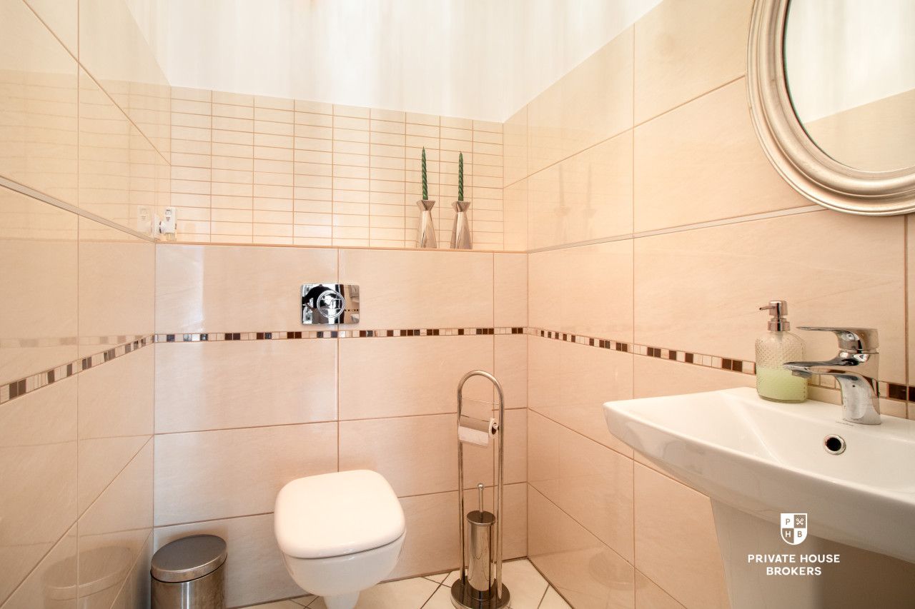 Commercial Premises for Sale - Комерційне приміщення - Продаж - Kraków