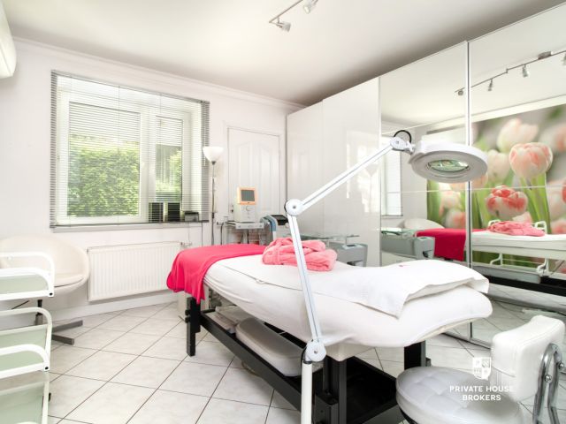 Commercial Premises for Sale - Комерційне приміщення - Продаж - Kraków