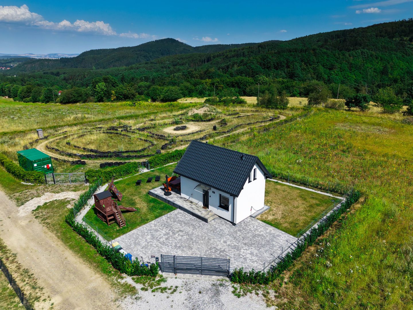 Ready business with 16% ROI | Cottage and 3645m2 plot | - House - Sale - Ząbkowicki, Bardo / Dębowina