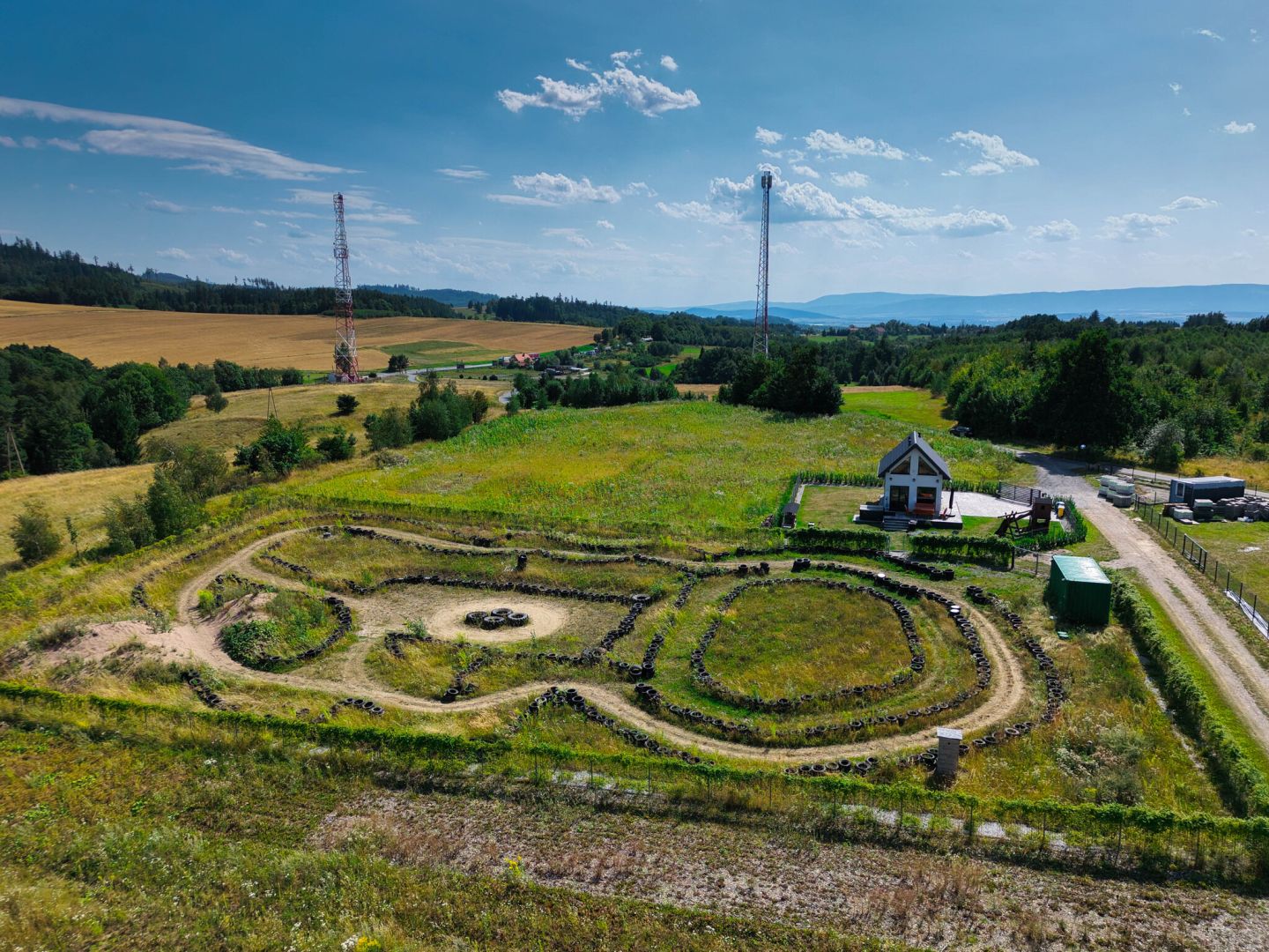 Ready business with 16% ROI | Cottage and 3645m2 plot | - House - Sale - Ząbkowicki, Bardo / Dębowina