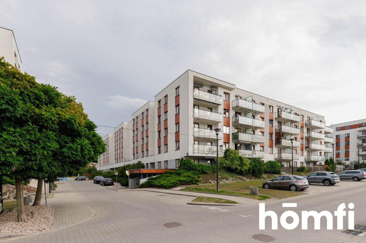 Studio apartment with parking by the metro - Apartment - Sale - Warszawa, Bemowo / Chrzanów