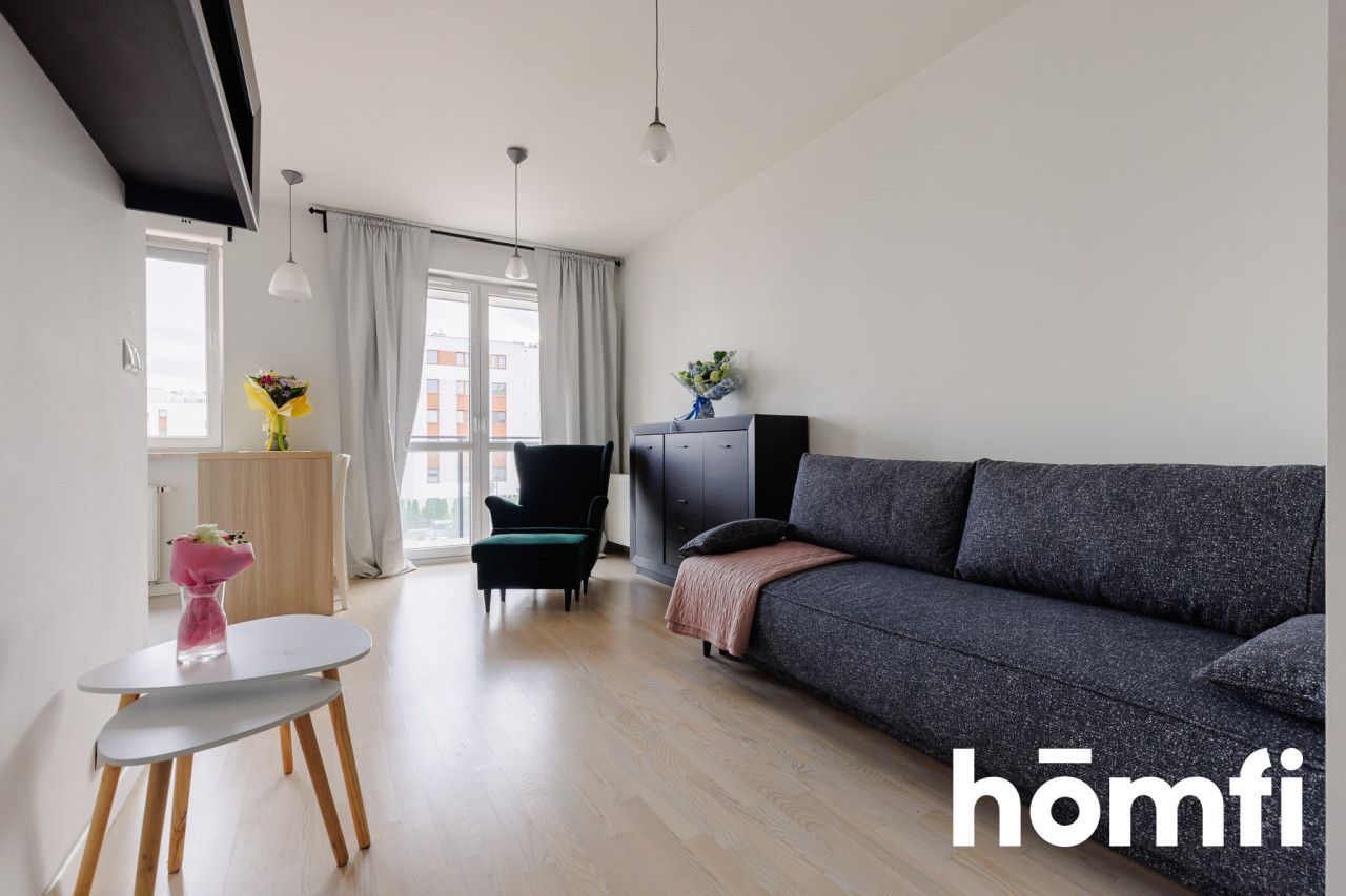 Studio apartment with parking by the metro - Apartment - Sale - Warszawa, Bemowo / Chrzanów