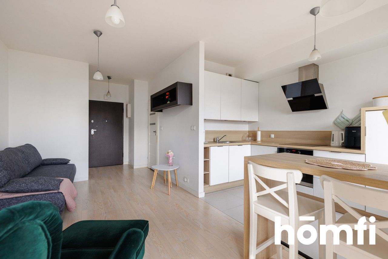 Studio apartment with parking by the metro - Apartment - Sale - Warszawa, Bemowo / Chrzanów