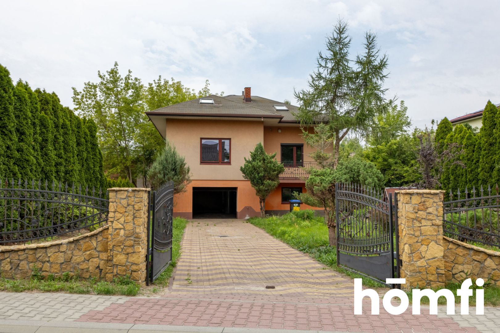 House on a Large Plot Near Ostrowiec Świętokrzyski - House - Sale - Ostrowiecki, Kunów / Wymysłów