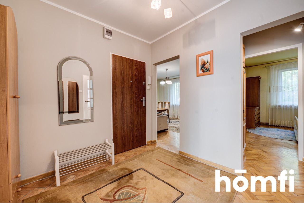 COMFORTABLE 3-BEDROOM APARTMENT WITH A BALCONY - Apartment - Sale - Radom, Nad Potokiem
