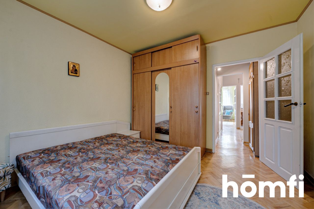 COMFORTABLE 3-BEDROOM APARTMENT WITH A BALCONY - Apartment - Sale - Radom, Nad Potokiem