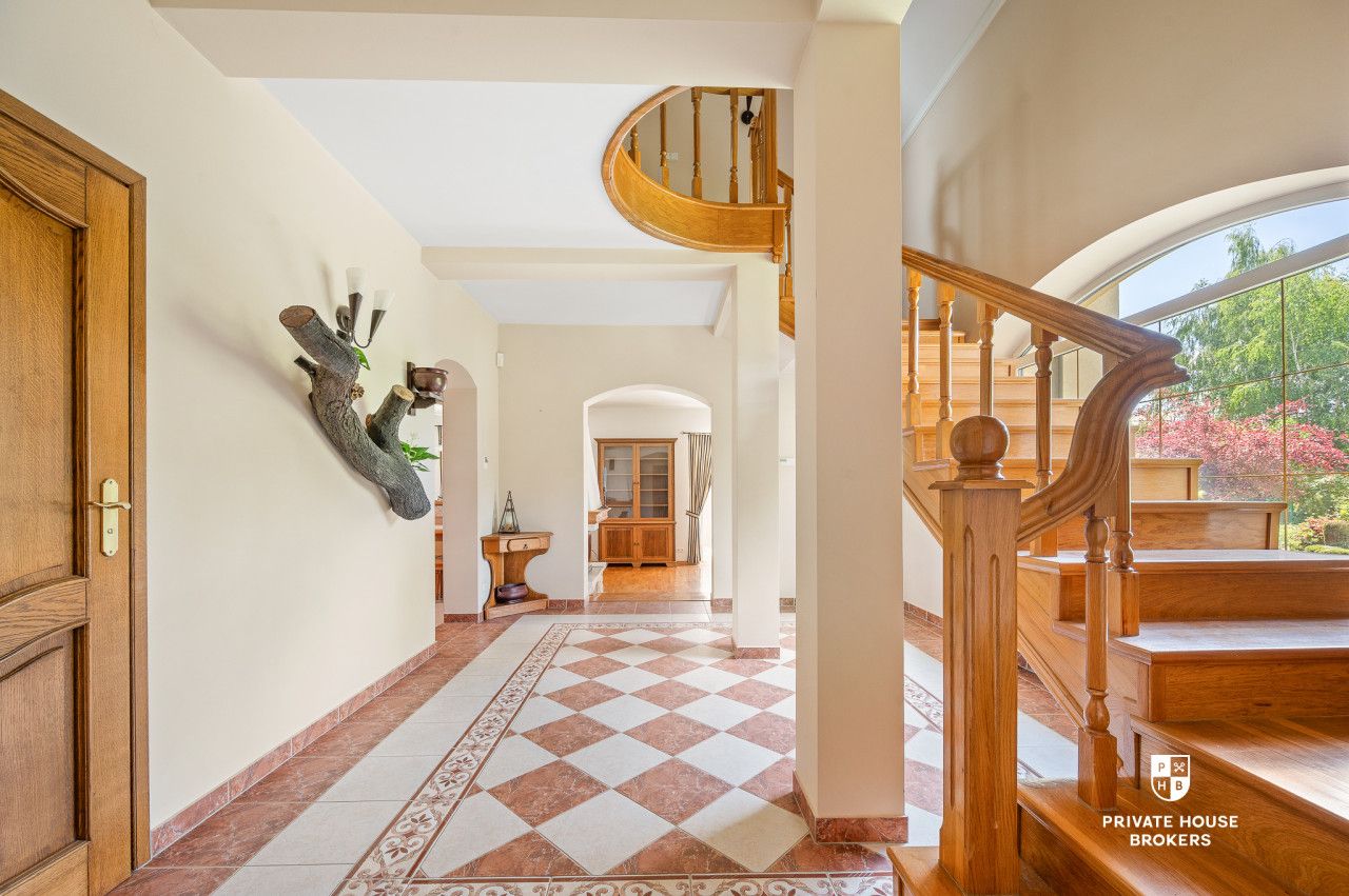 350m² Residence with an orangery & fairytale 22a garden | Fast A4 access - House - Sale - Tarnowski, Tarnów / Zbylitowska Góra