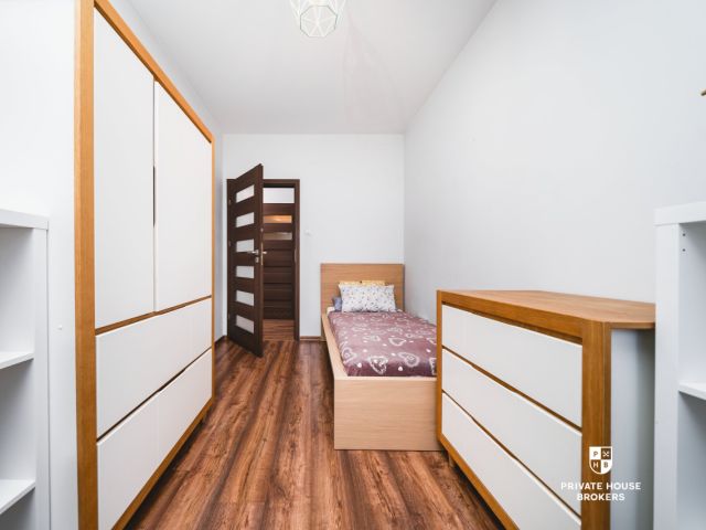 3 pokoje | miejsce postojowe w garażu | duży balkon | komórka lokatorska | wynajem - Mieszkanie - Wynajem - Kraków, Śródmieście / Dąbie