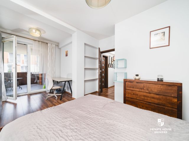 3 pokoje | miejsce postojowe w garażu | duży balkon | komórka lokatorska | wynajem - Mieszkanie - Wynajem - Kraków, Śródmieście / Dąbie