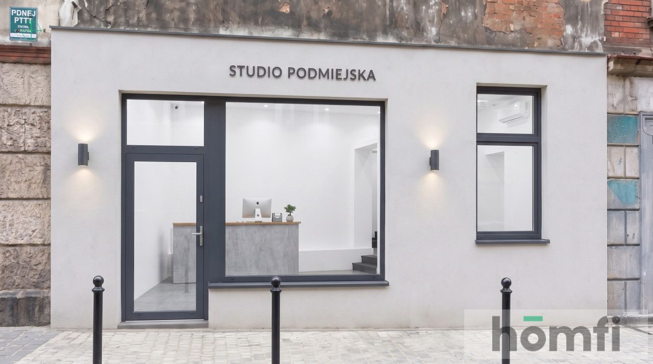 Commercial Premises on Piekarska Street | 61 m² | Bytom - Commercial premises - Sale - Bytom, Centrum