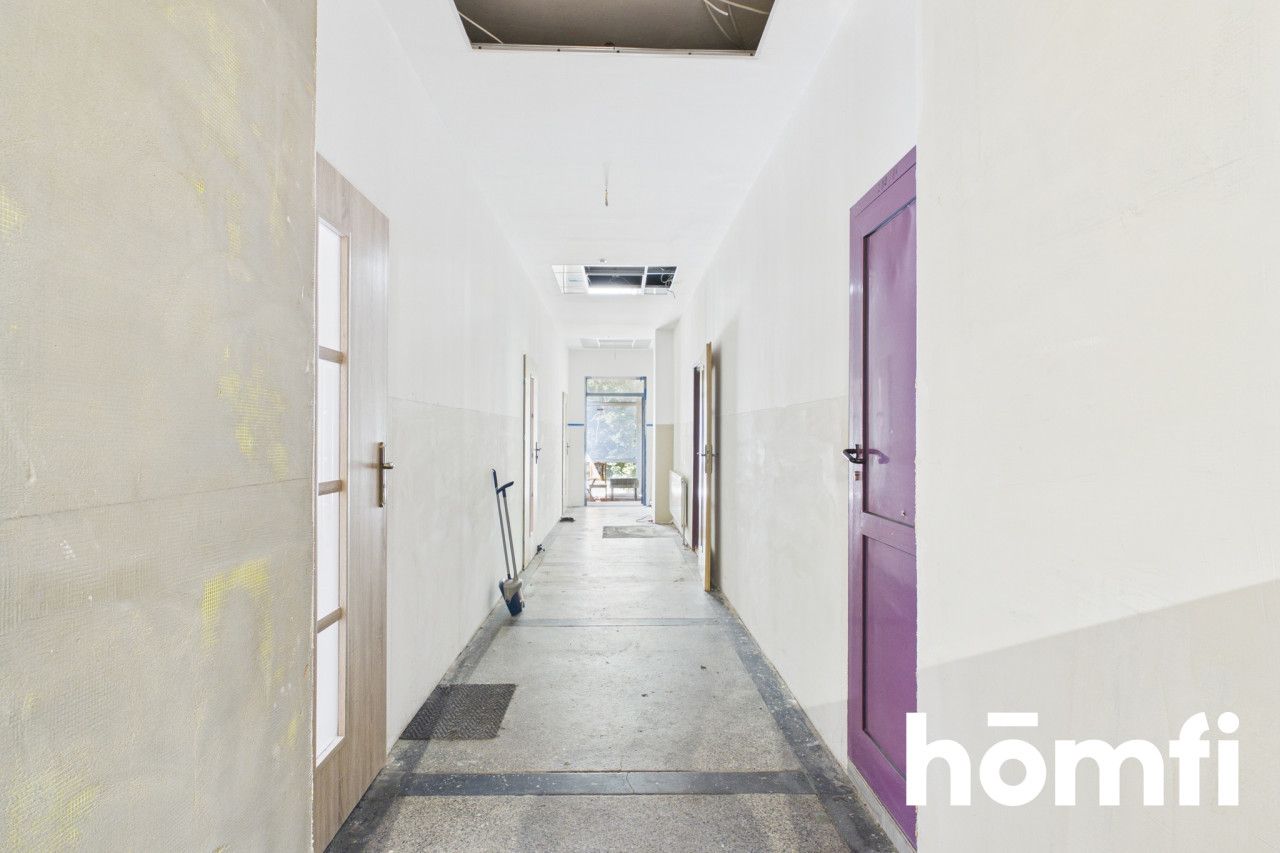 615 m² building for hostel/services - Комерційне приміщення - Продаж - Ruda Śląska, Orzegów