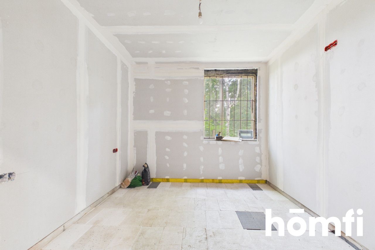 615 m² building for hostel/services - Комерційне приміщення - Продаж - Ruda Śląska, Orzegów