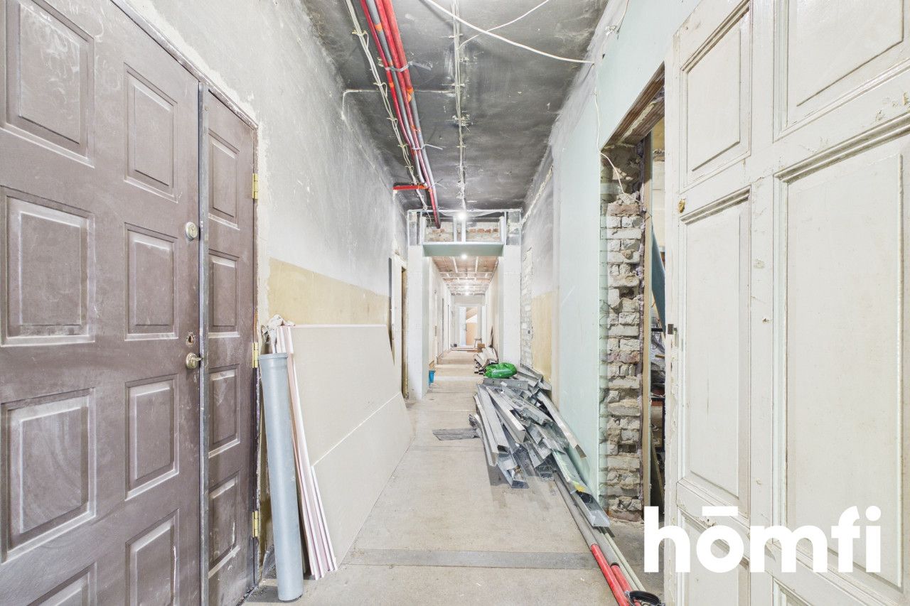 615 m² building for hostel/services - Комерційне приміщення - Продаж - Ruda Śląska, Orzegów